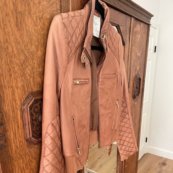 Hinge Quilted Leather Jacket - Picture 2 of 4